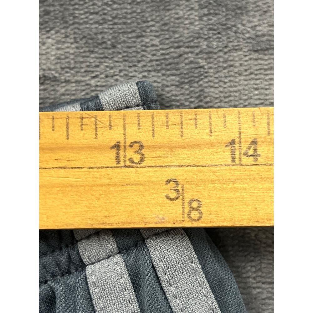 Adidas Athletic Shorts‎ Boys XL 18 Gray Climalite 3-Stripe Basketball Activewear - Picture 2 of 11